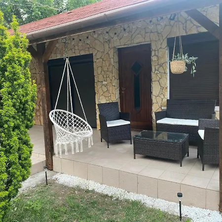 Medlin Apartman 2 Apartment *